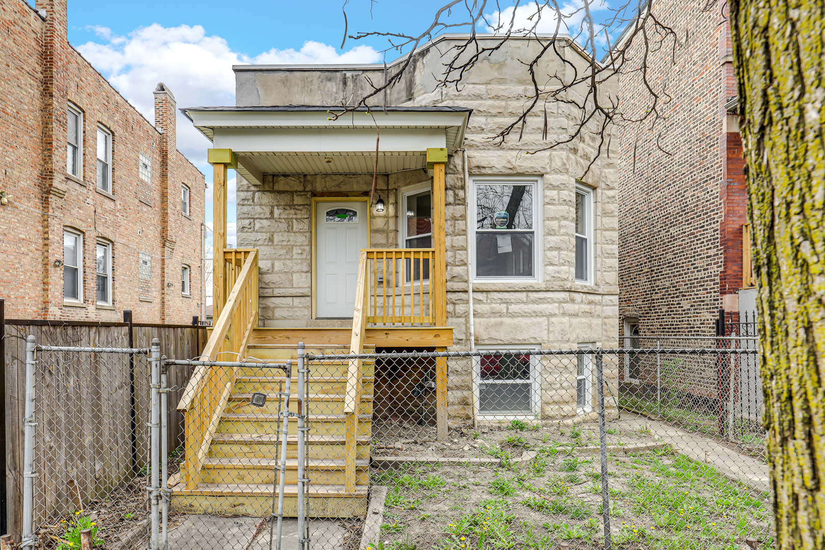 3 House in South Lawndale
