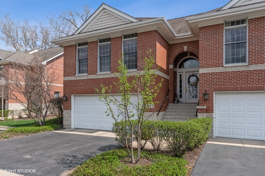 Fox Meadows Of Geneva in Geneva IL Homes for Sale Fox Meadows Of