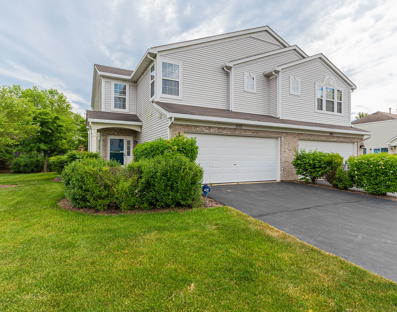 Lake in The Hills IL Homes for Sale Lake in The Hills Real Estate