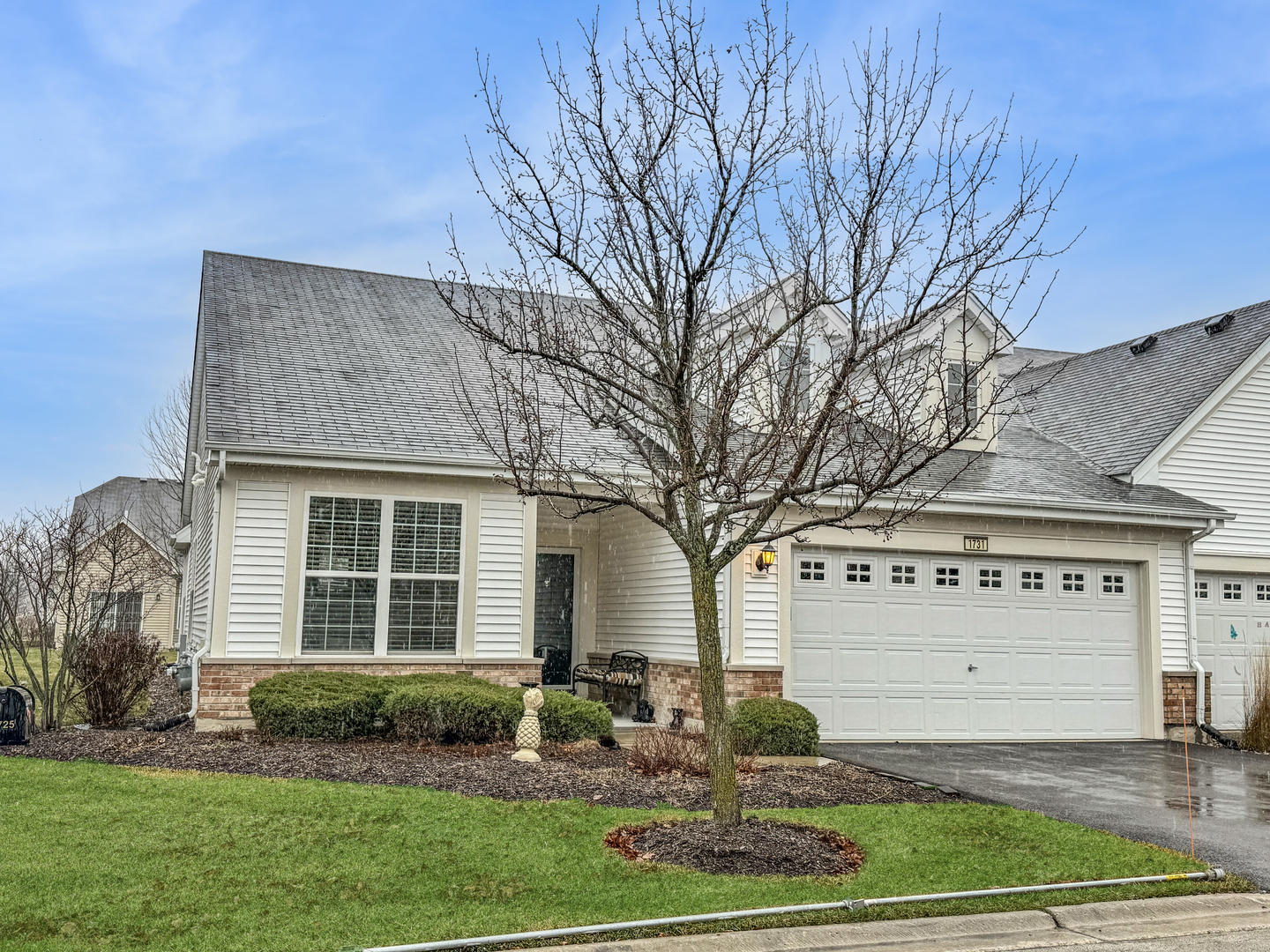 Carillon At Cambridge Lakes in Pingree Grove IL Homes for Sale