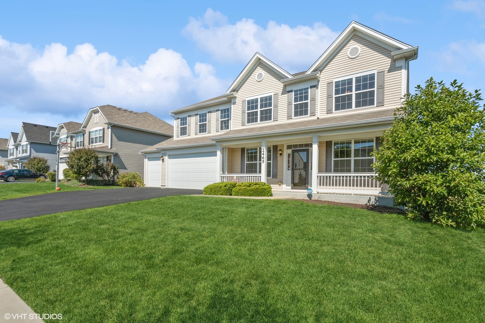 River Hills in Bolingbrook IL Homes for Sale River Hills in