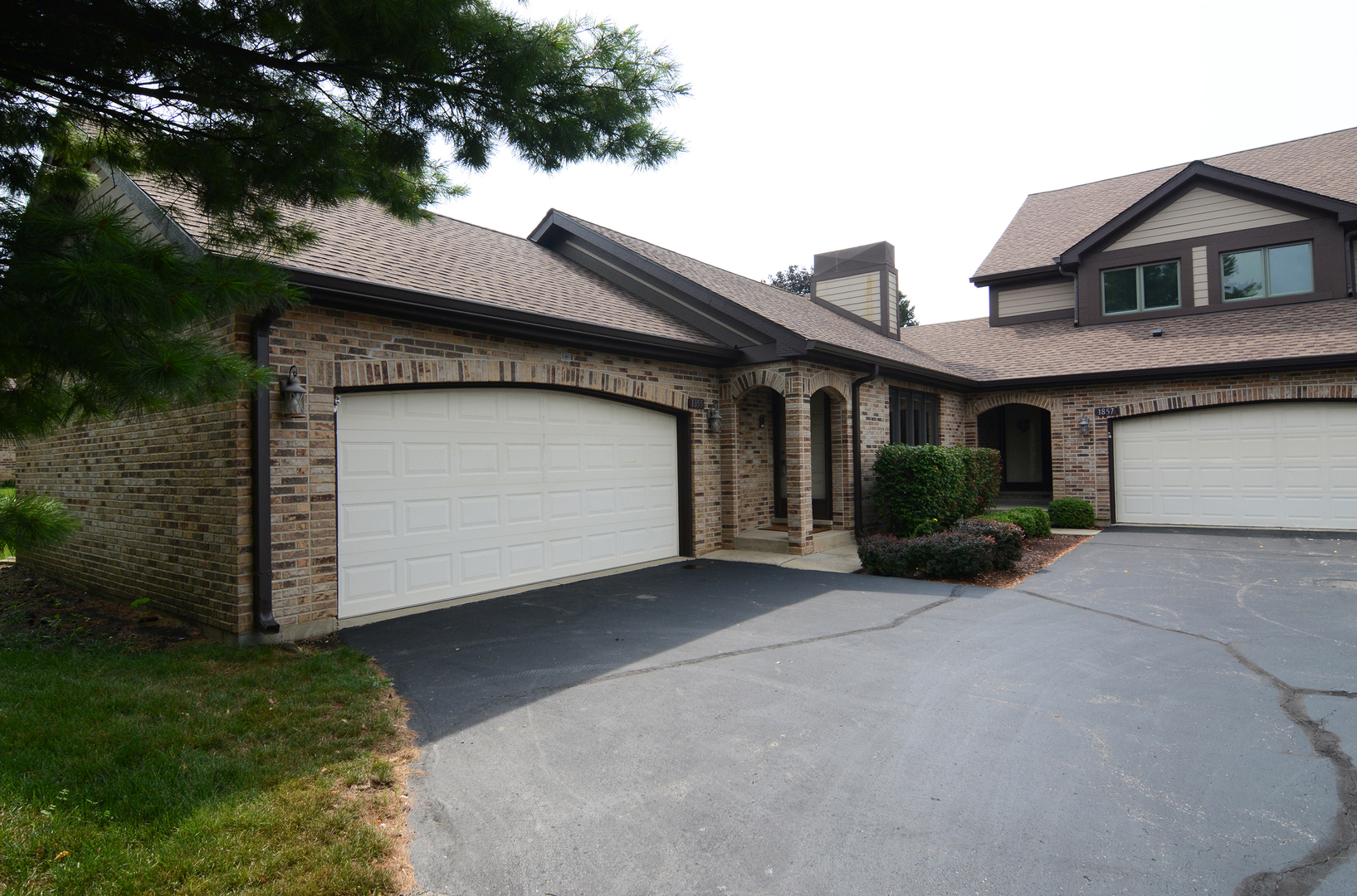 Villa Olivia in Bartlett IL Homes for Sale Villa Olivia in Bartlett