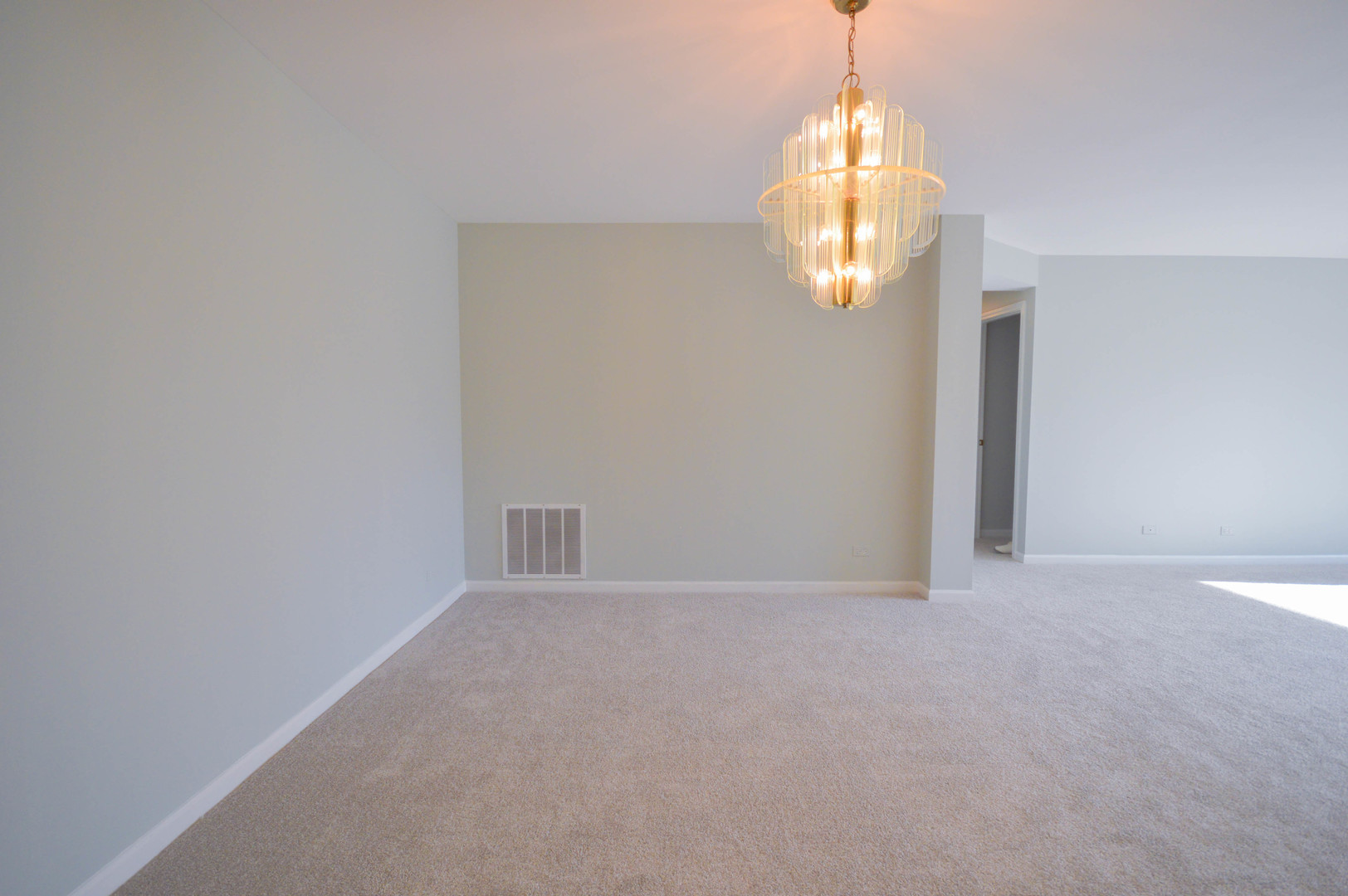 350 E Dundee Road 101