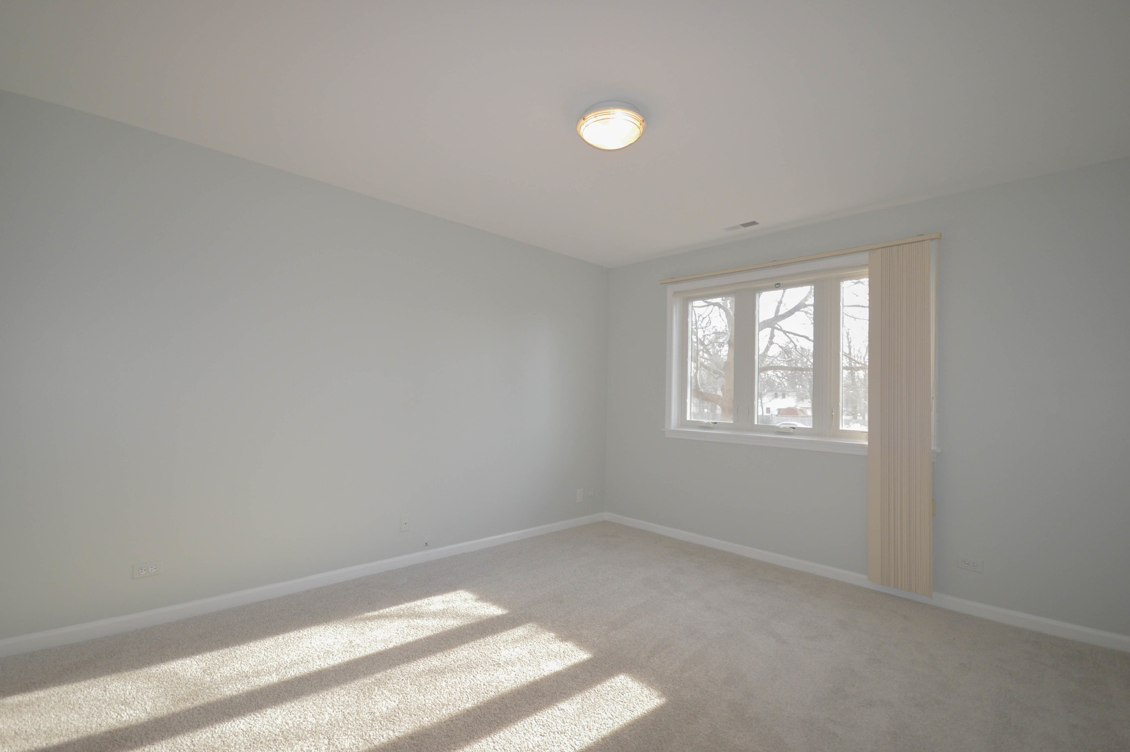 350 E Dundee Road 101