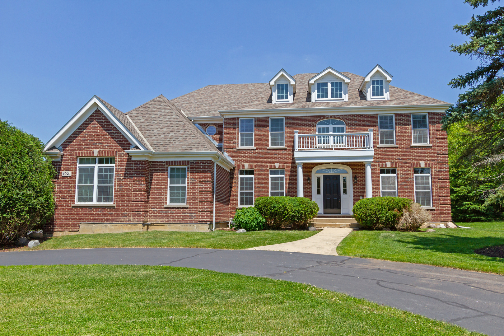 Lake in The Hills IL Homes for Sale Lake in The Hills Real Estate