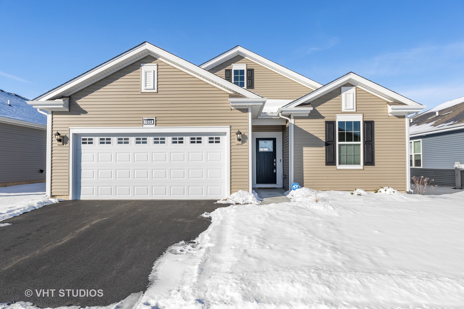 Carillon At Cambridge Lakes in Pingree Grove IL Homes for Sale