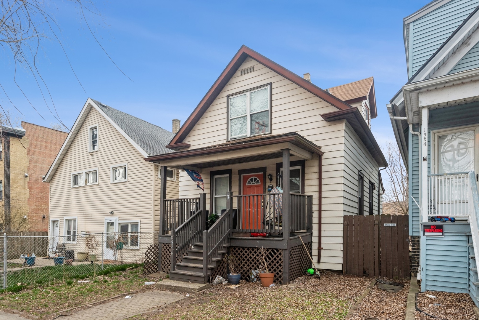 2 House in Rogers Park
