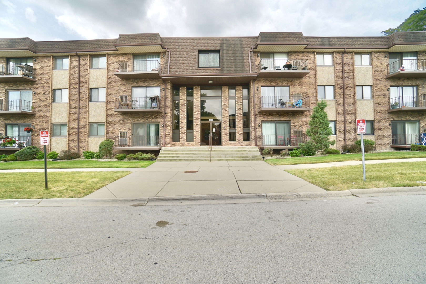 Hickory Hills IL Homes for Sale Hickory Hills Real Estate Bowers