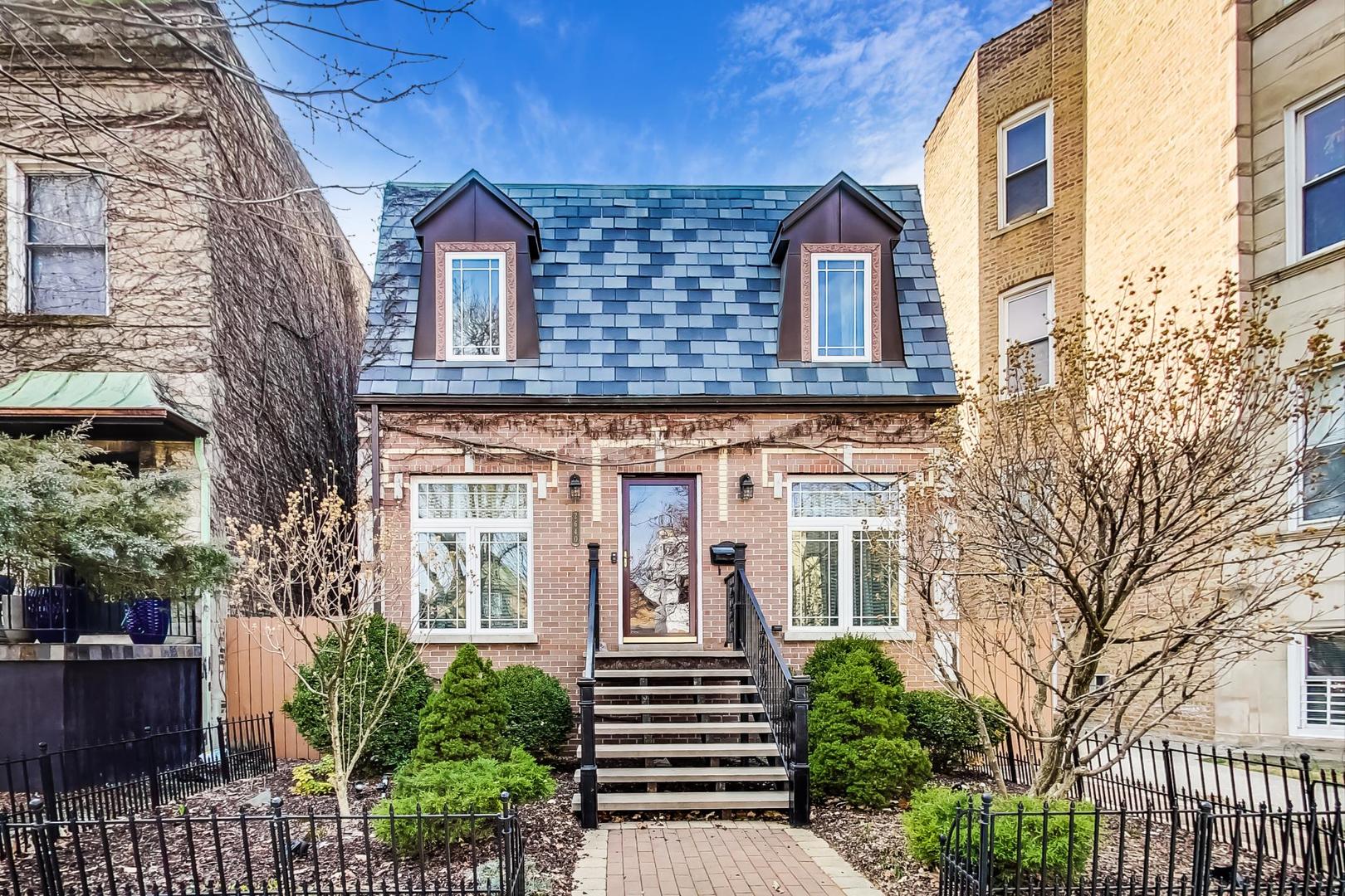 3 House in Logan Square