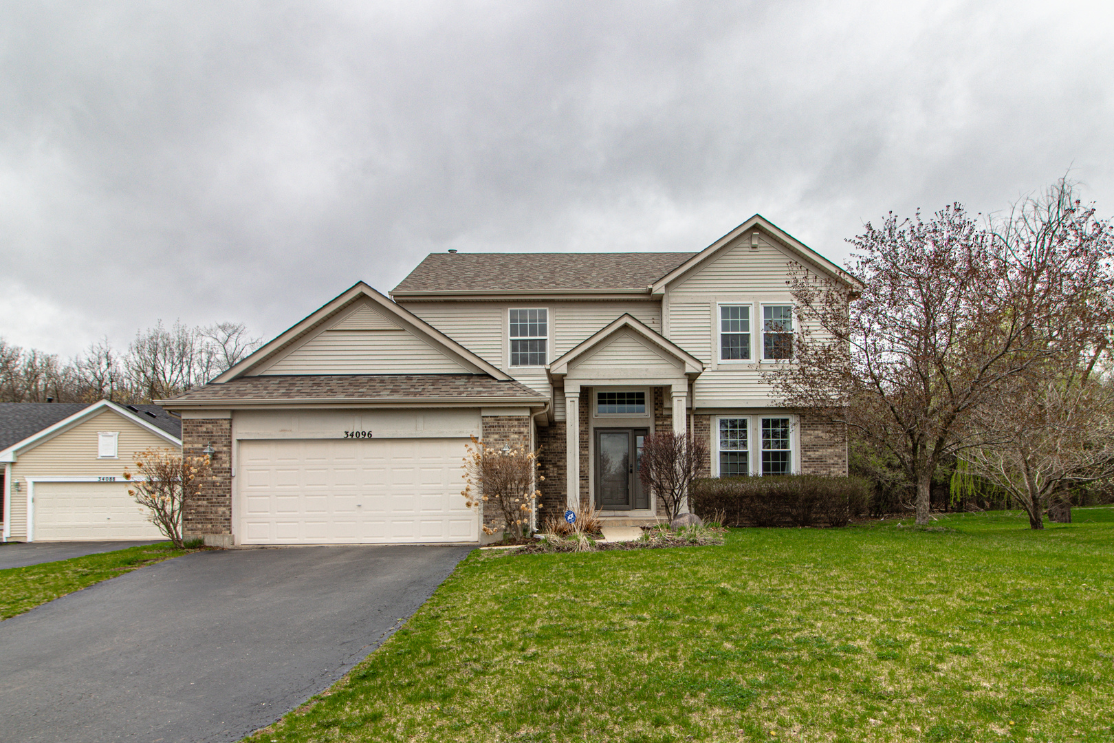 Prairie Pointe in Round Lake IL Homes for Sale Prairie Pointe in Round Lake Real Estate