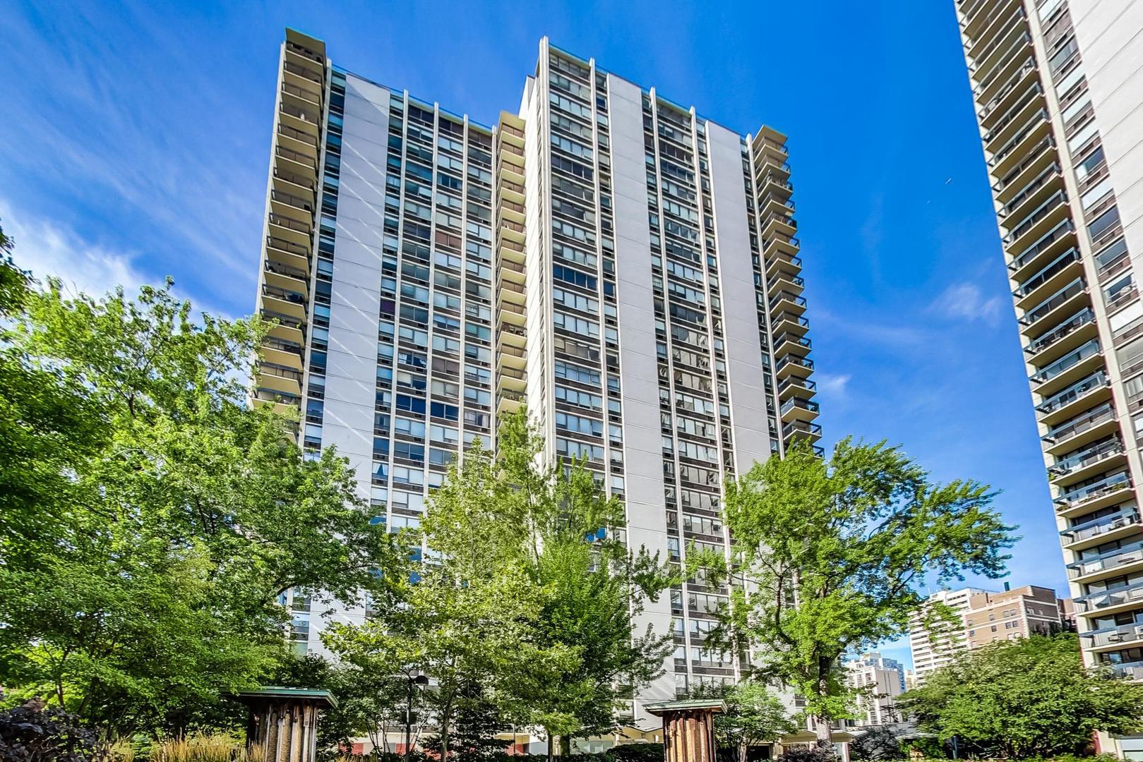 Sandburg Village in Chicago IL Homes for Sale Sandburg Village in