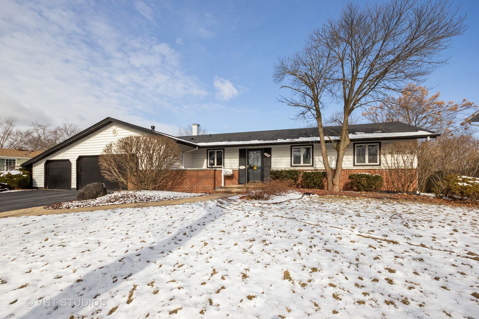 Winston Hills in Woodridge IL Homes for Sale Winston Hills in