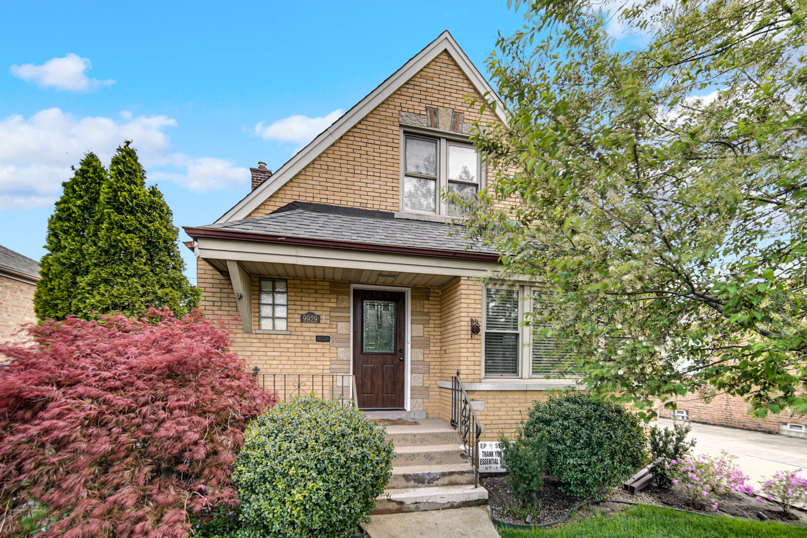 4 House in Evergreen Park