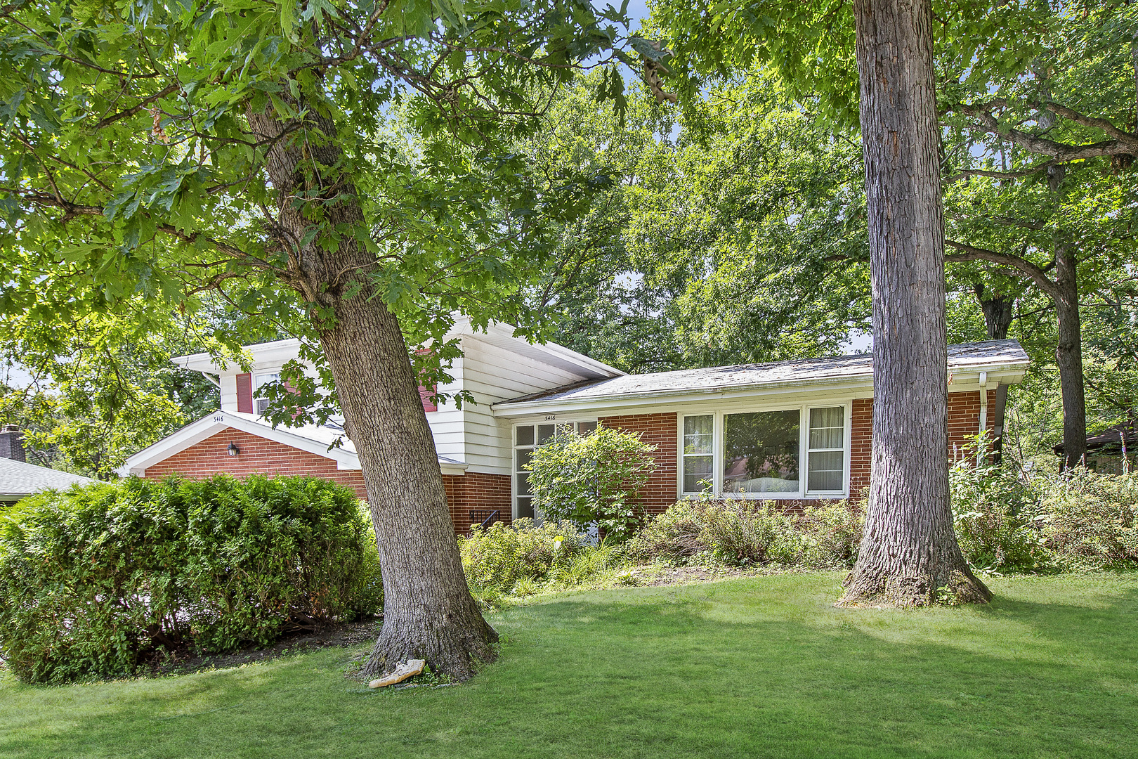 Suburban Woods in Olympia Fields IL Homes for Sale Suburban Woods in