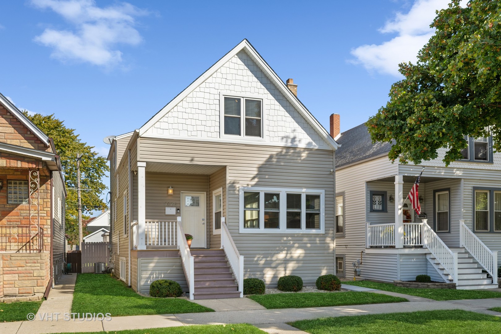 4 House in Portage Park