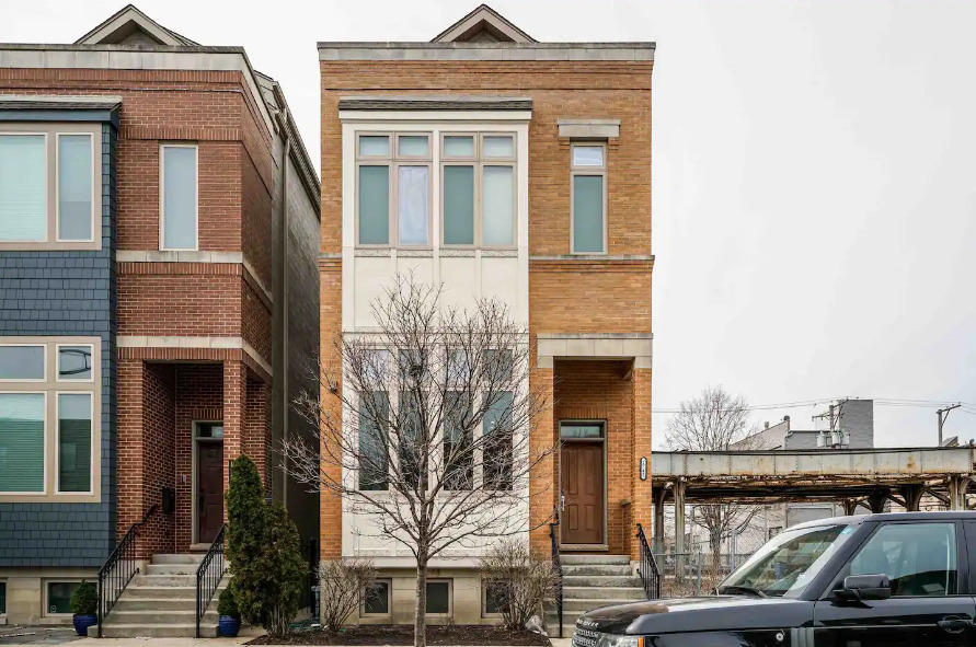 4 House in Lincoln Park
