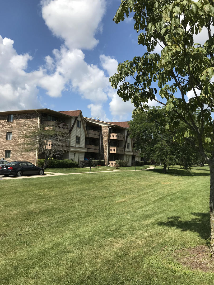 homes for sale in vernon hills il