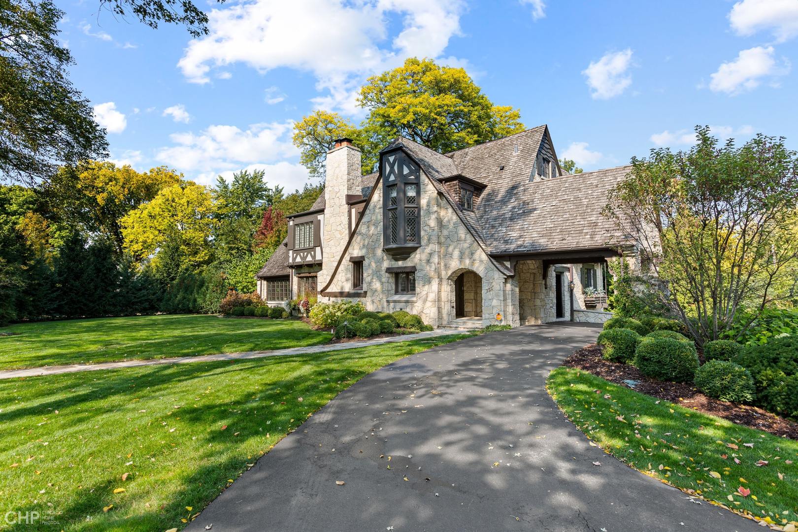 Propertyup Mls 10916837 For Sold 405 E 7th Hinsdale Illinois 60521