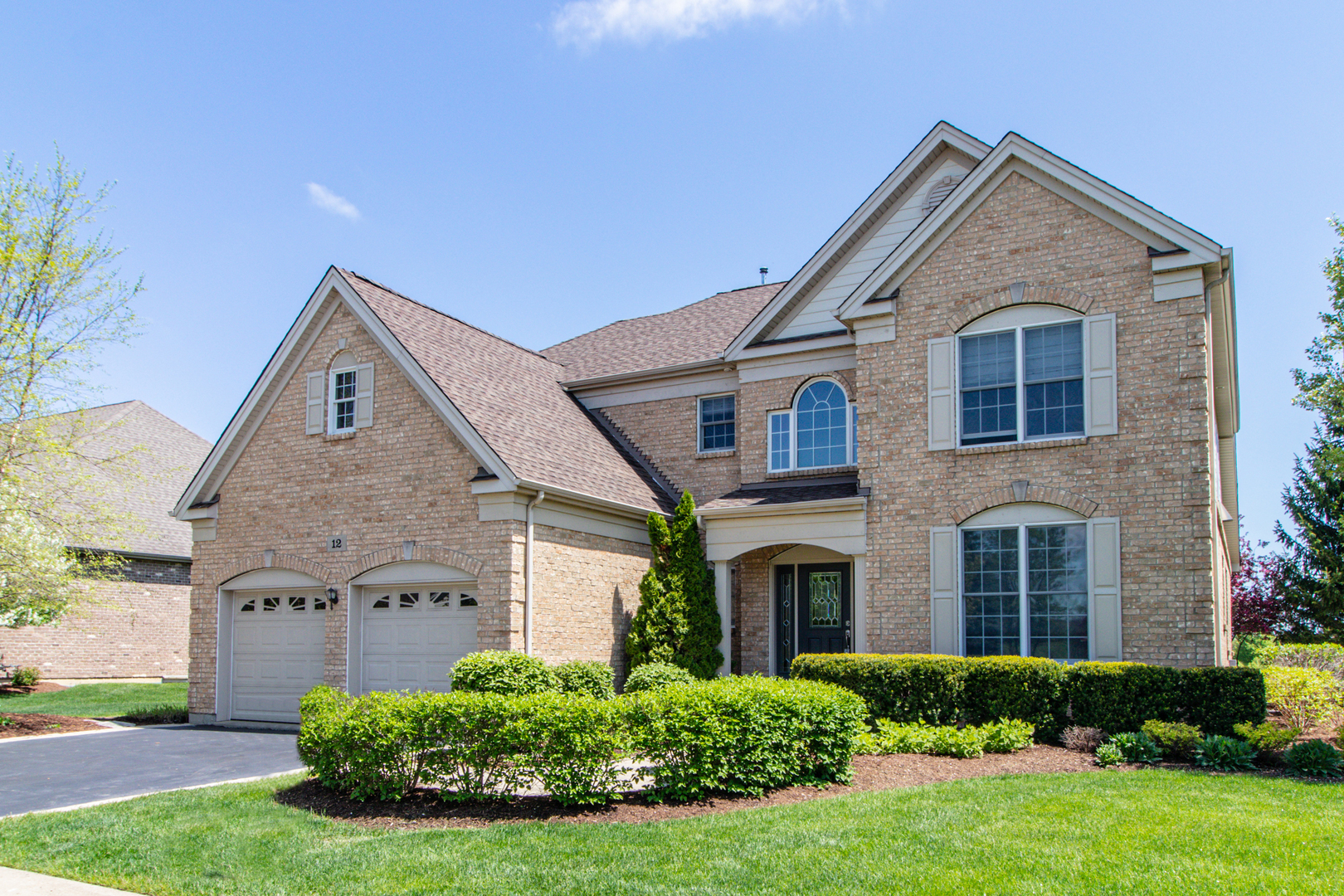 Hawthorn Woods Country Club in Hawthorn Woods IL Homes for Sale