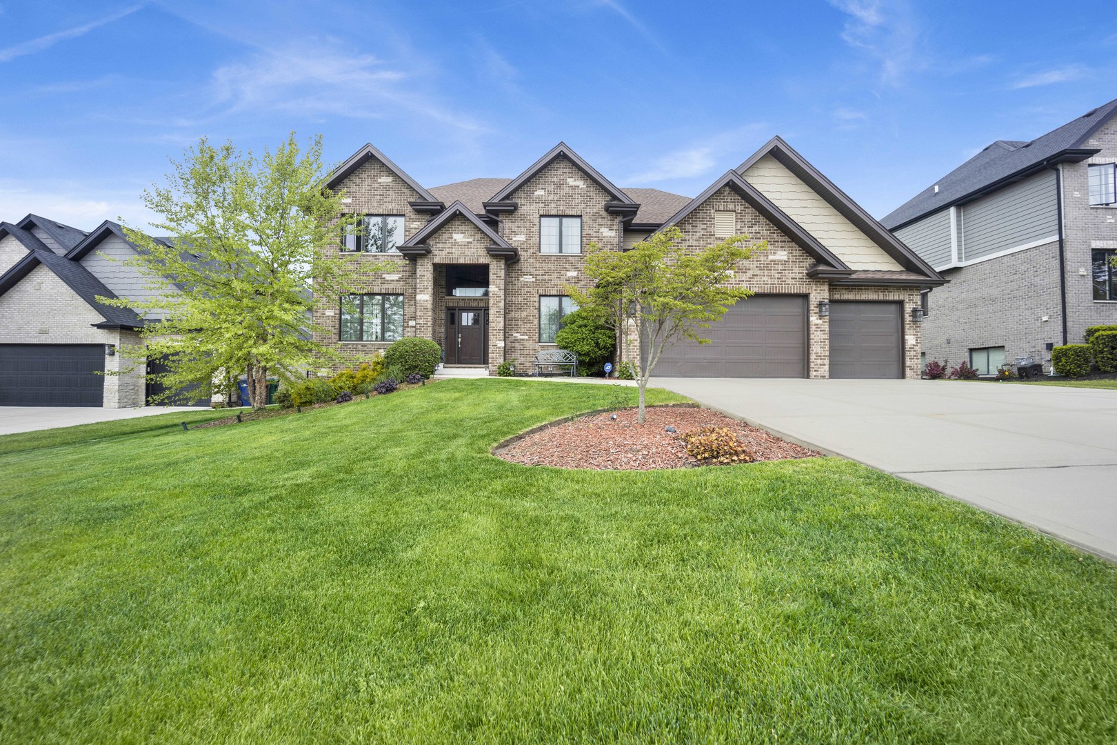 4 House in Orland Park
