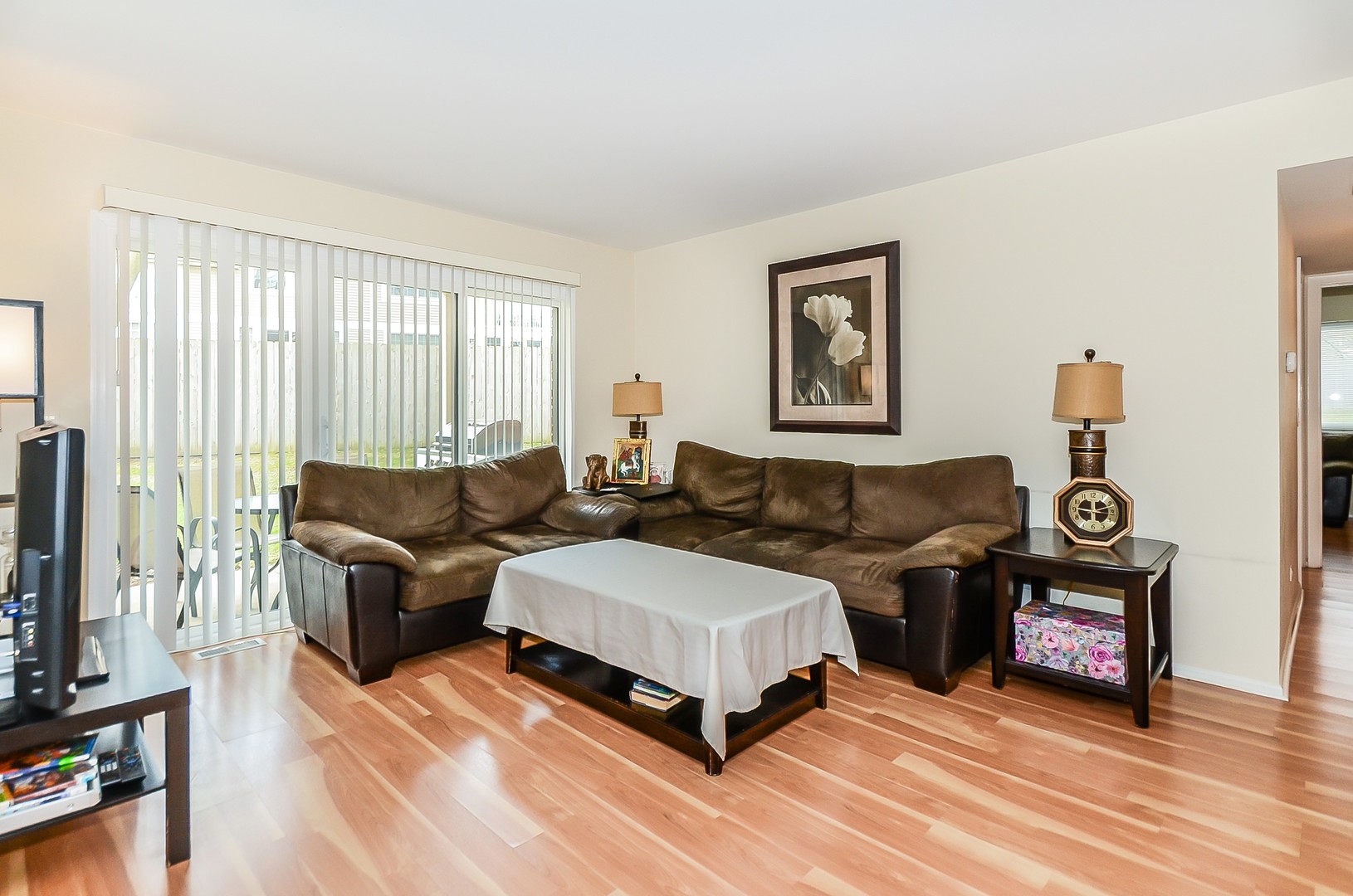 1159 MIDDLEBURY Lane D1