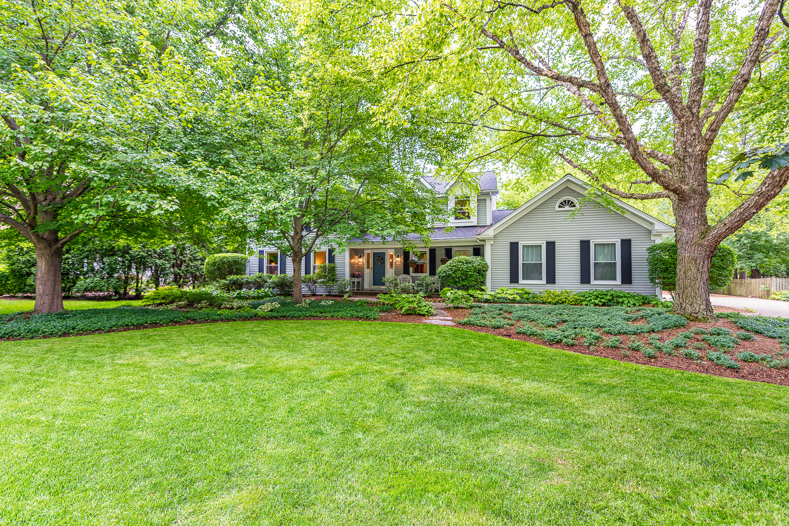 Arrowhead in Wheaton IL Homes for Sale Arrowhead in Wheaton Real