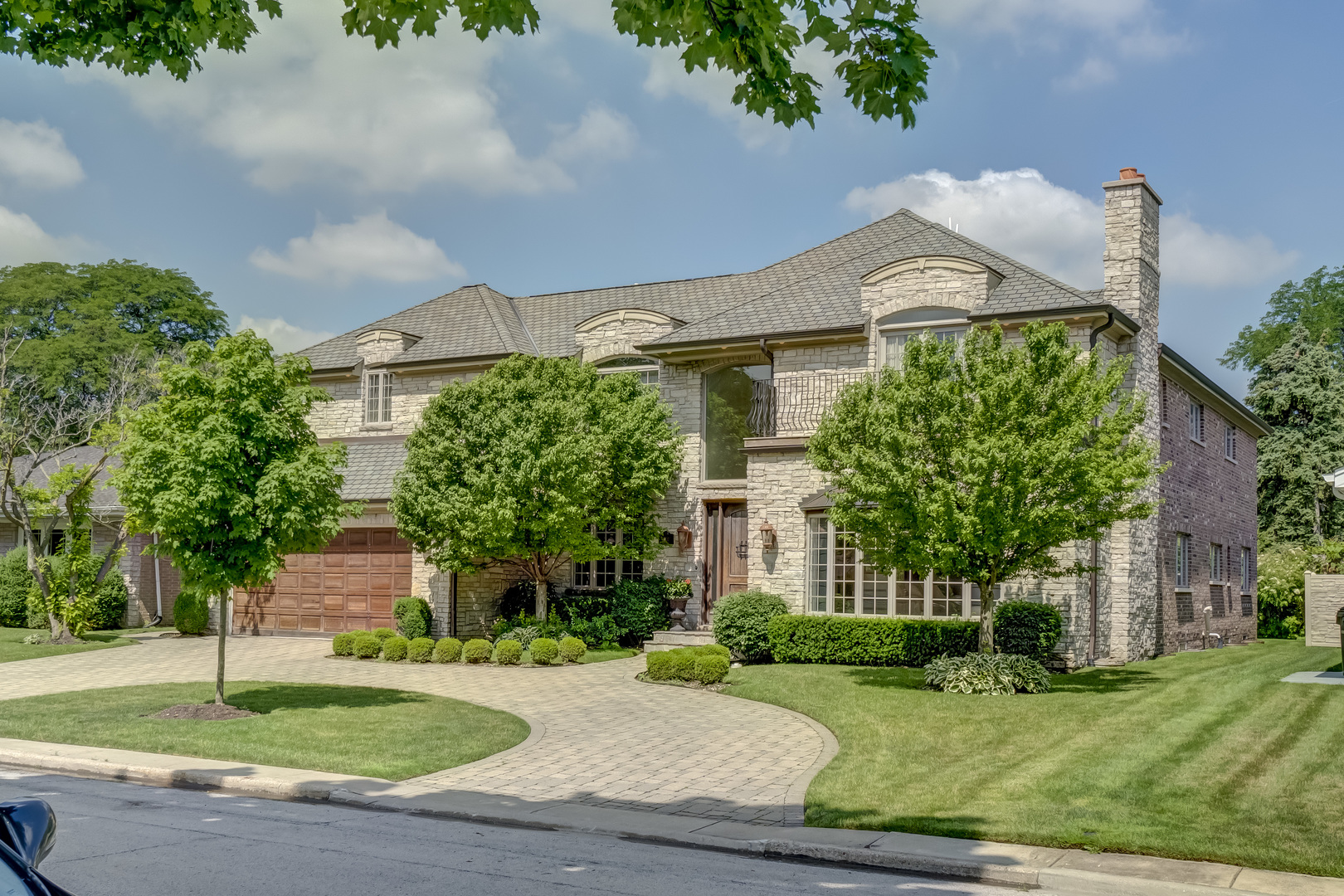 Lincolnwood Towers in Lincolnwood IL Homes for Sale Lincolnwood