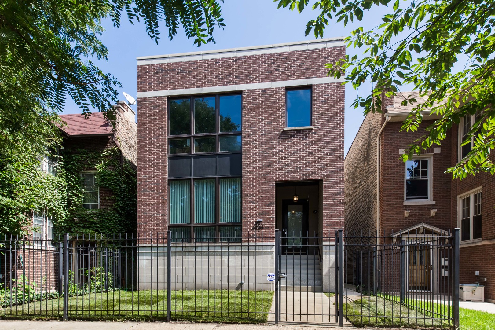 4261 N Wolcott , CHICAGO, MLS 10070565 Berkshire Hathaway