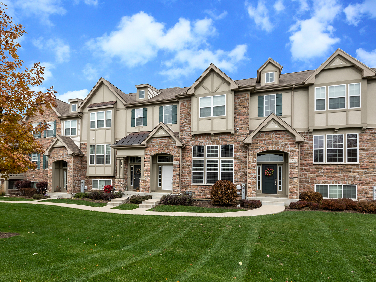 homes for sale in carol stream il