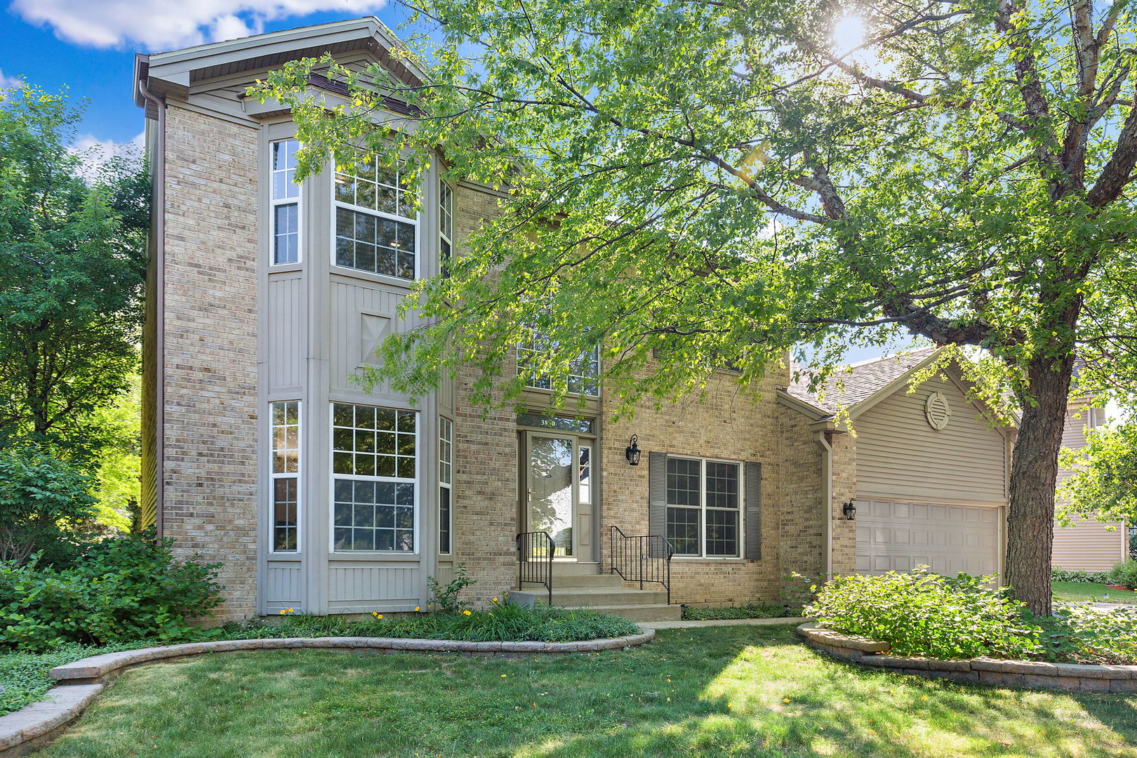 Lake in The Hills IL Homes for Sale Lake in The Hills Real Estate