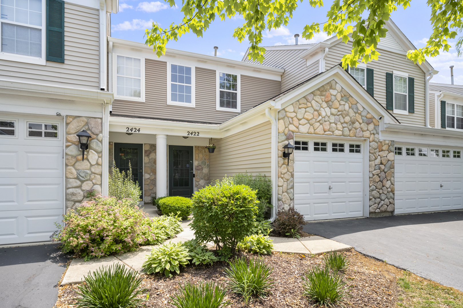 2422 Oak Tree Lane, Plainfield, IL 60586 (MLSID 11119567) Bowers