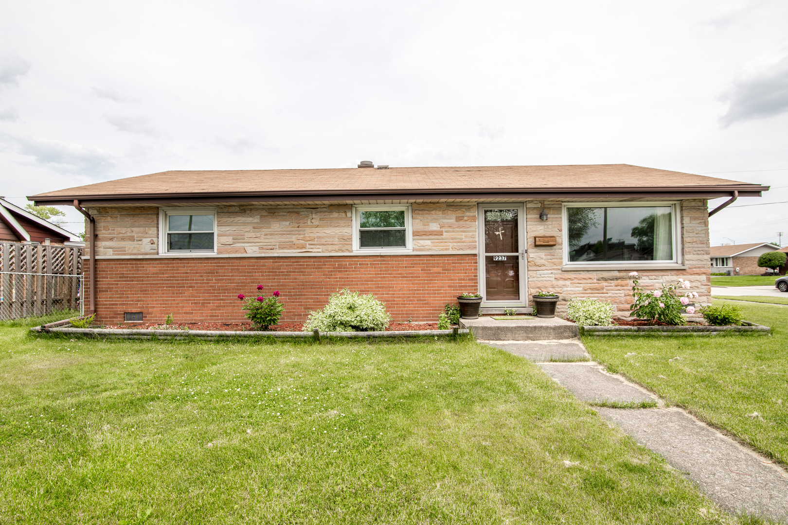 Bridgeview IL Homes for Sale Bridgeview Real Estate Bowers Realty Group