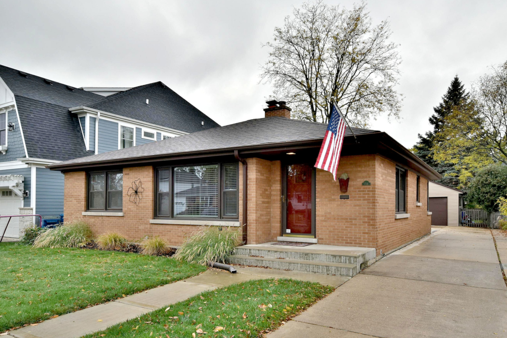 714 S Washington , Elmhurst, IL MLS 10918581 Berkshire Hathaway