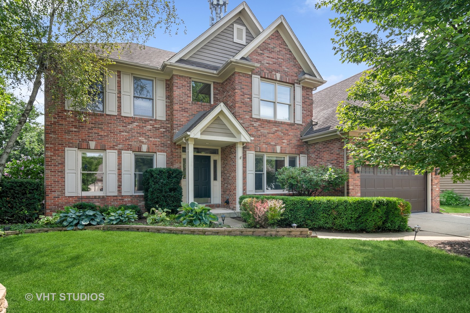 Ginger Woods in Aurora IL Homes for Sale Ginger Woods in Aurora Real