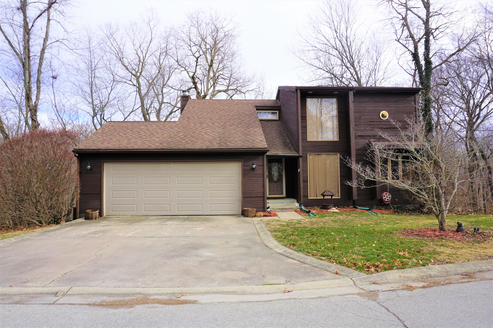 PropertyUP MLS 10167589 for sold 204 Delmar Catlin, Illinois 61817