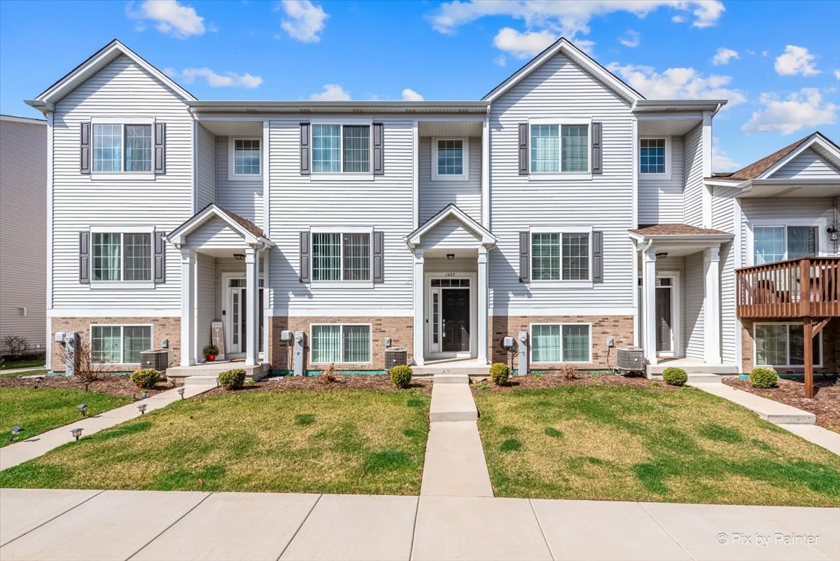 Fieldstone Place in Montgomery IL Homes for Sale Fieldstone Place in