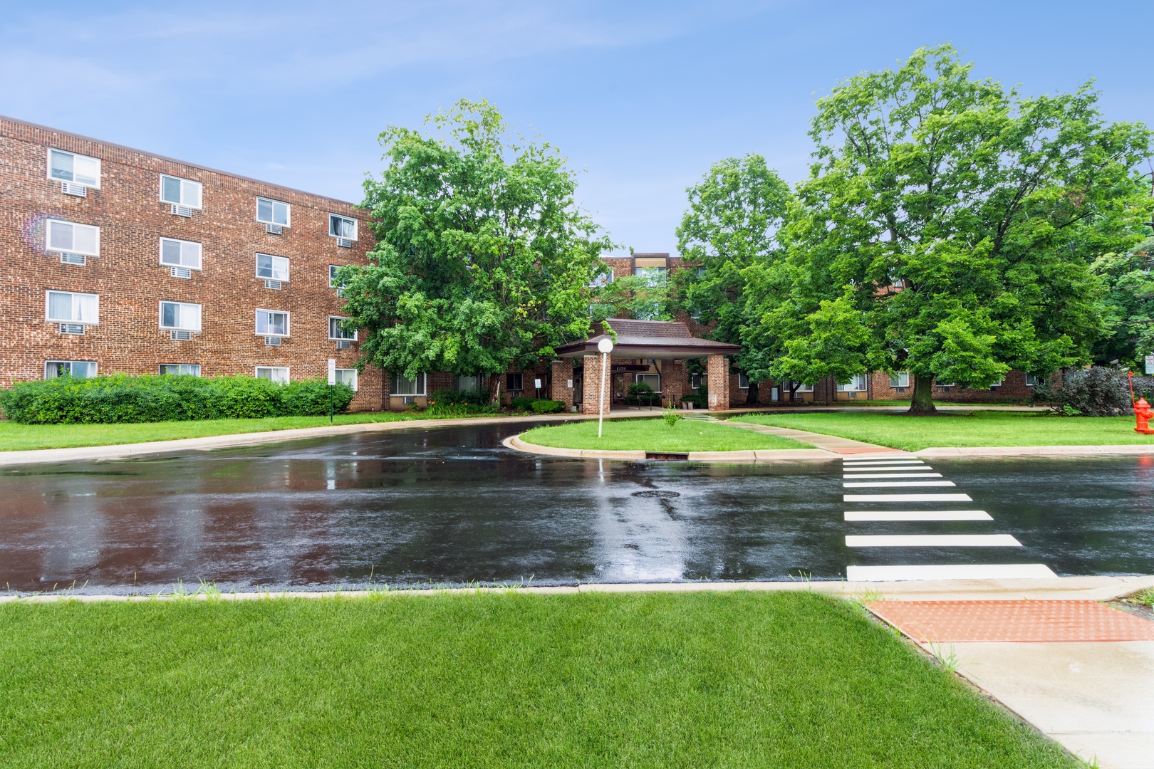 Moon Lake Village in Hoffman Estates IL Homes for Sale Moon Lake