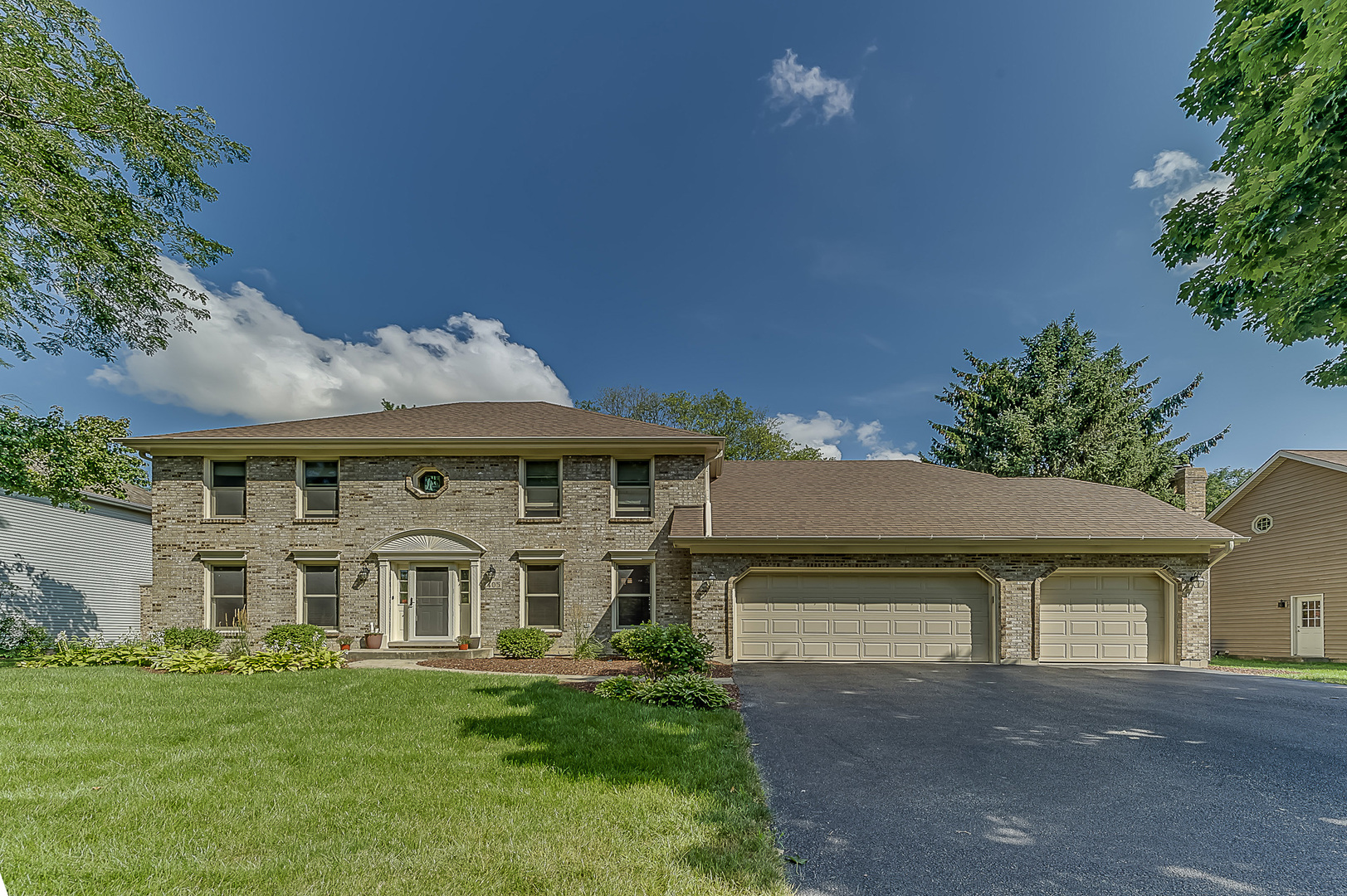 Walnut Hill in Naperville IL Homes for Sale Walnut Hill in Naperville