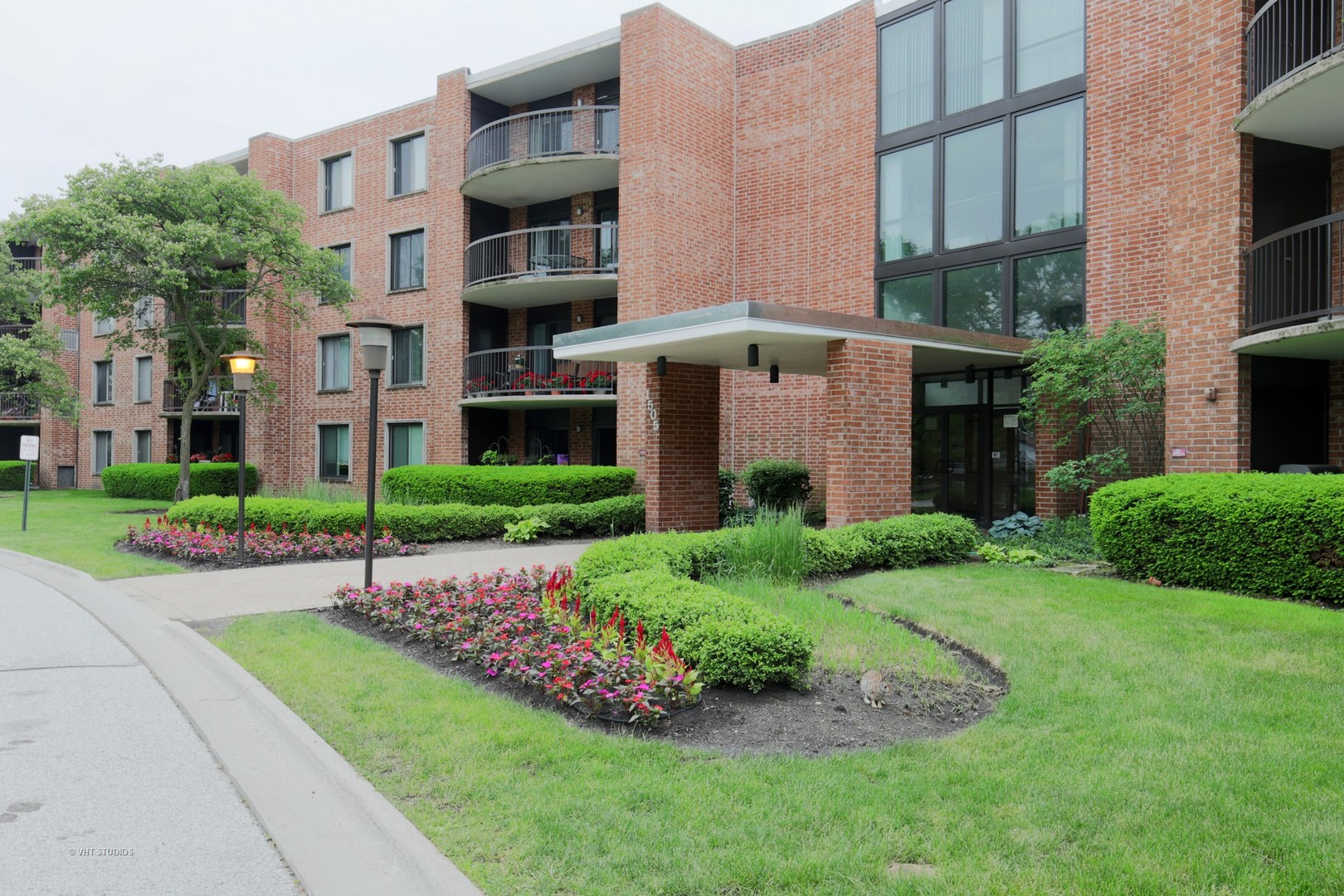 Dana Point in Arlington Heights IL Homes for Sale Dana Point in