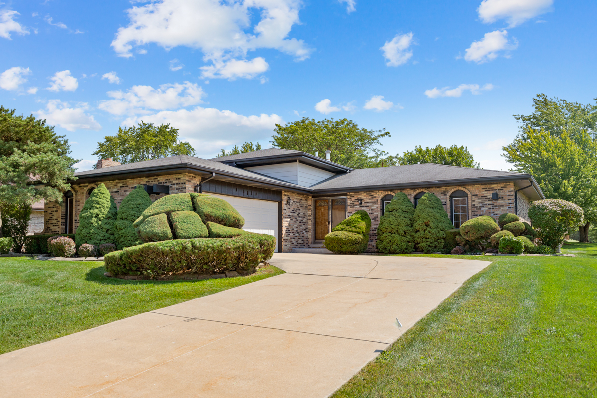 Brookside in Frankfort IL Homes for Sale Brookside in Frankfort Real