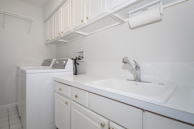 351 TOWN PLACE Circle 311