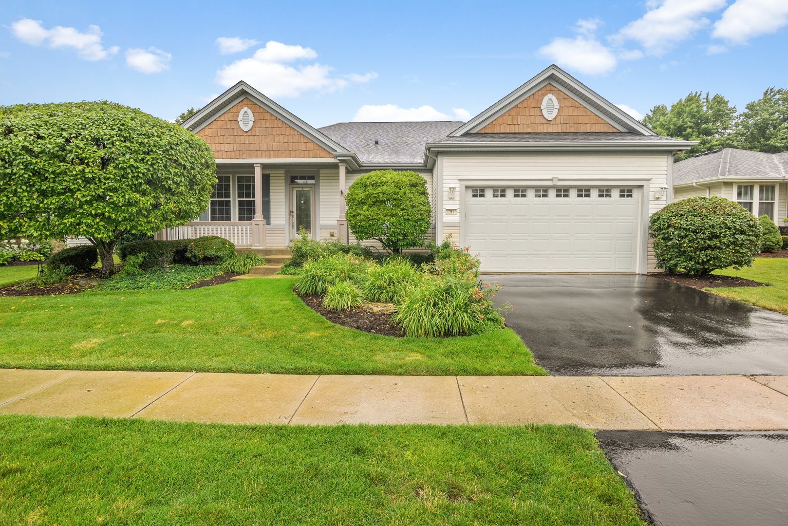 Del b Sun City in Huntley IL Homes for Sale Del b Sun City in