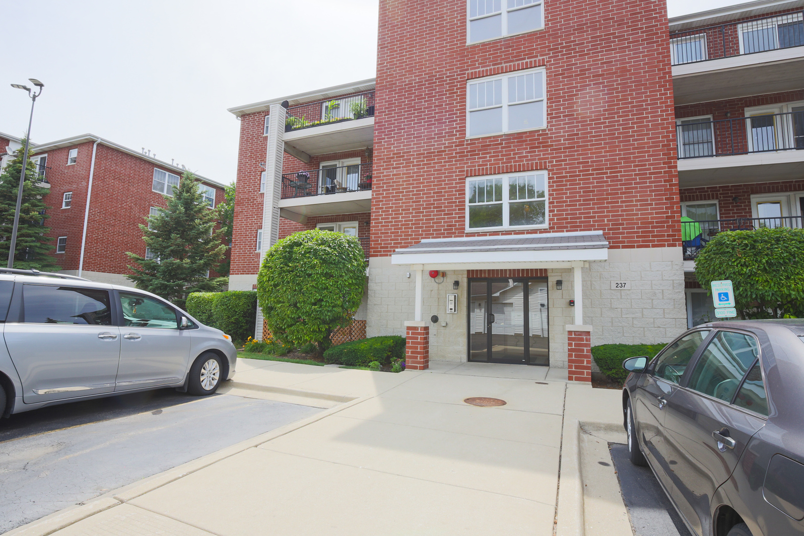 2138 w adobe drive addison il 2138 w adobe drive addison il