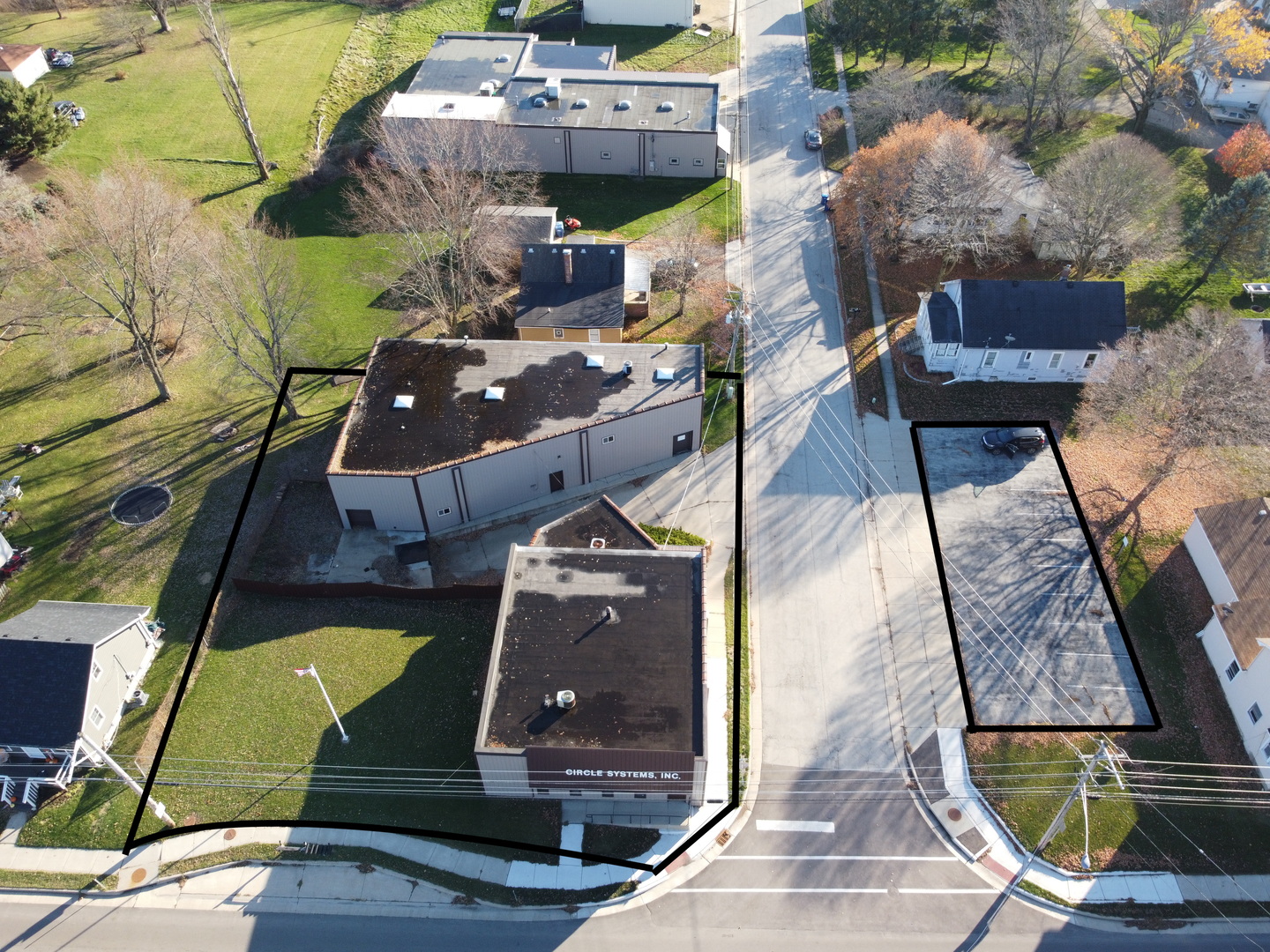 Commercial for lease & sale types in Hinckley Illinois Hinckley IL