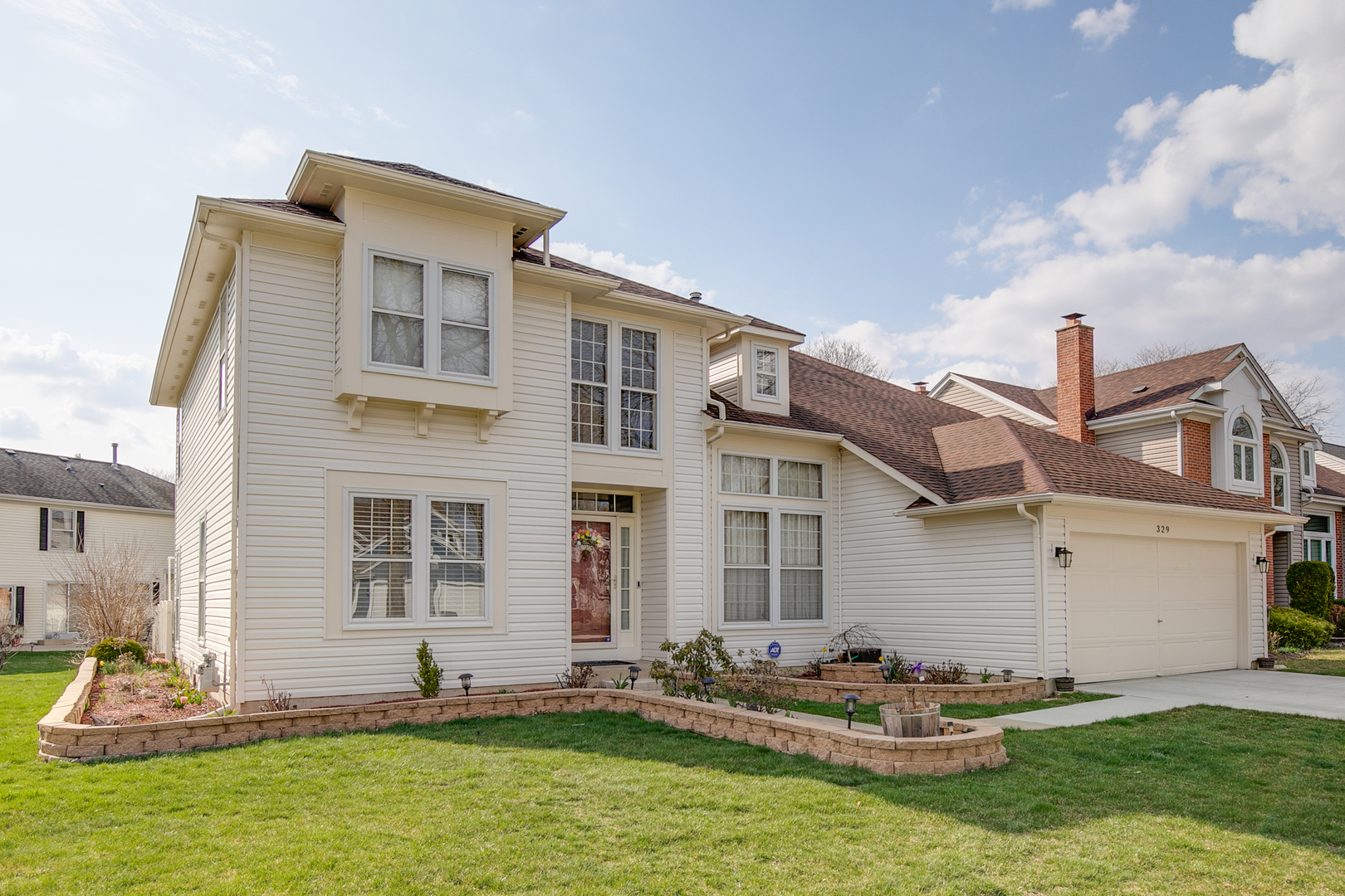 Grosse Pointe Village in Vernon Hills IL Homes for Sale Grosse Pointe Village in Vernon Hills