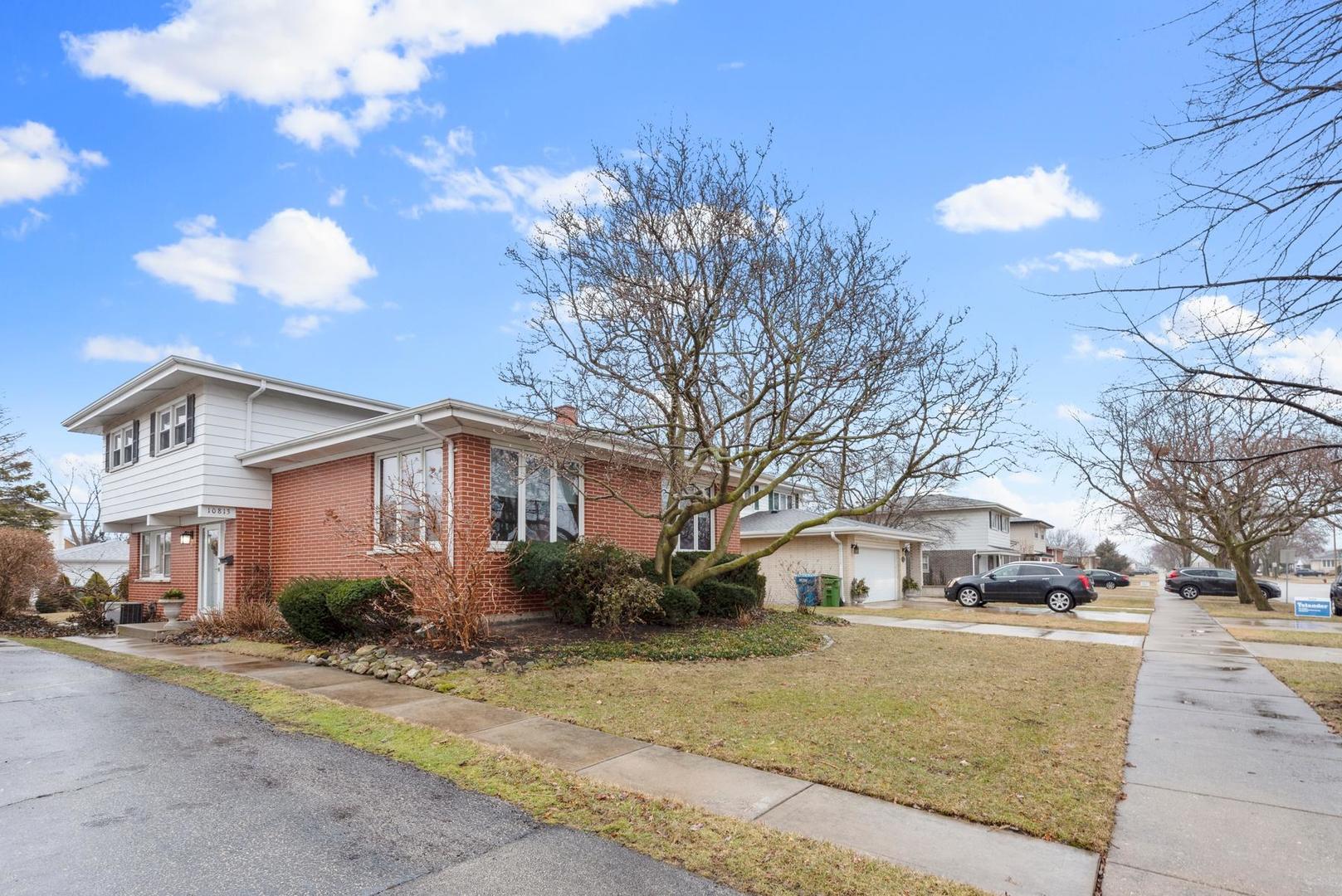 10813 S Kolmar , Oak Lawn, MLS 10636627 Berkshire Hathaway HomeServices Chicago