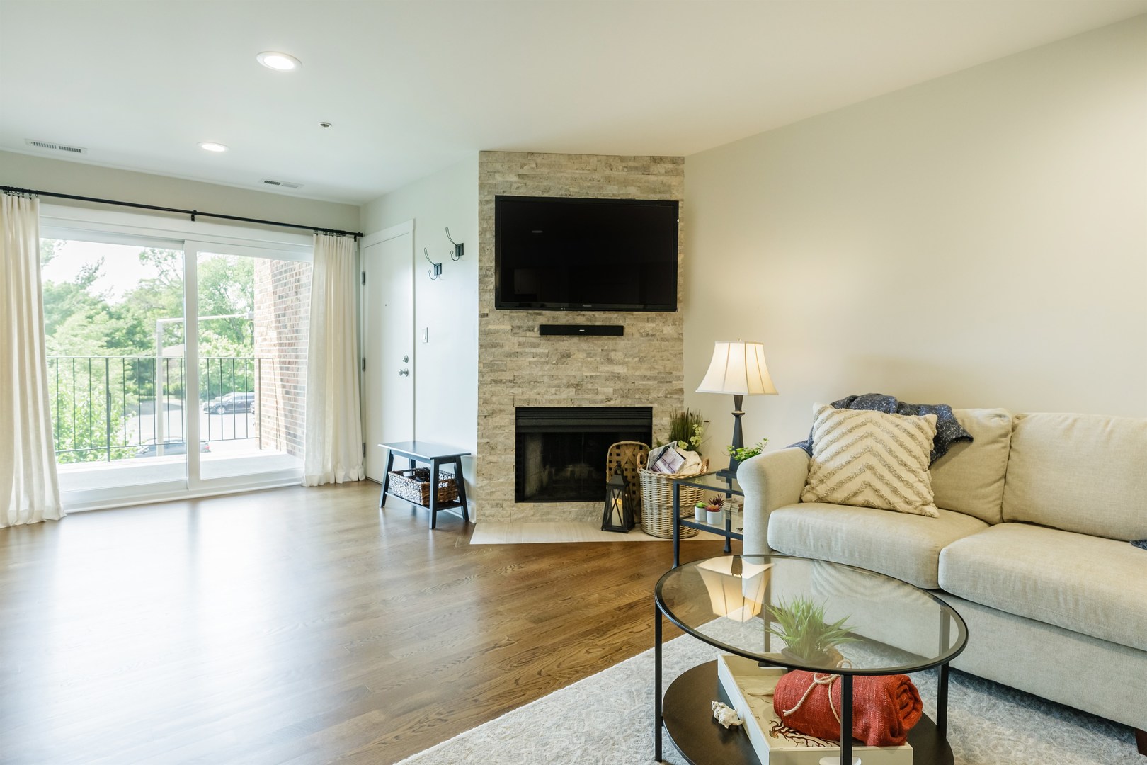780 Weidner Road 204