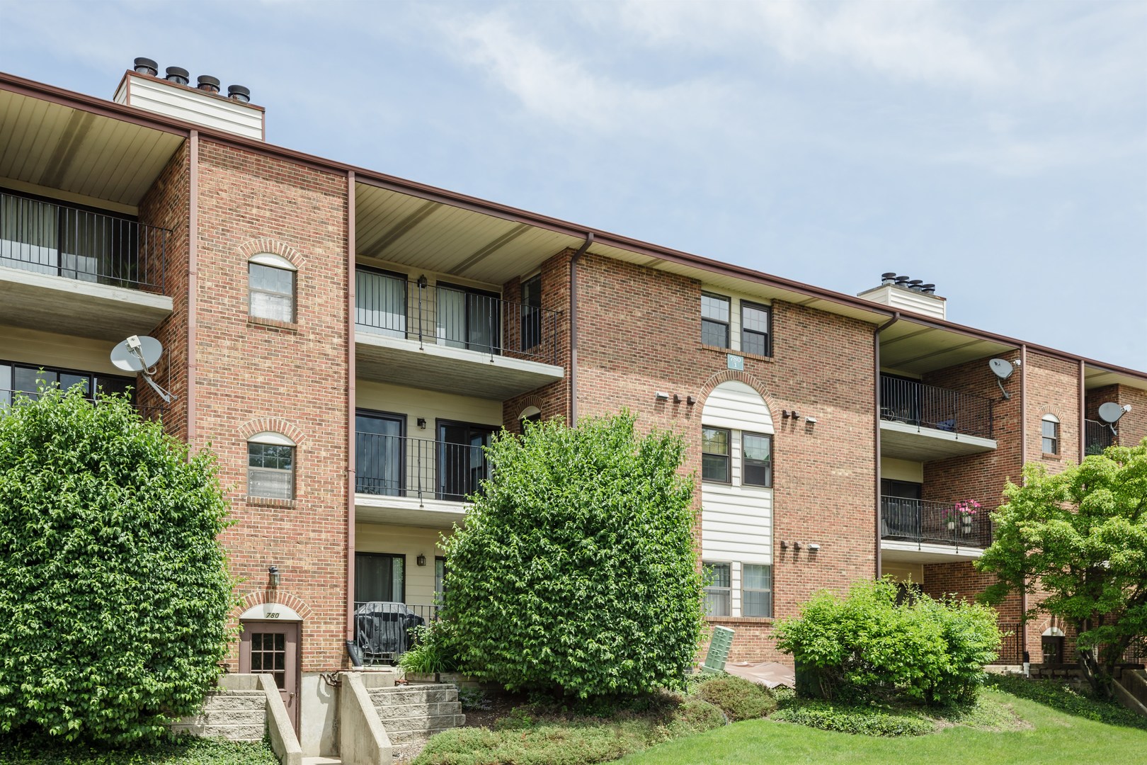 780 Weidner Road 204