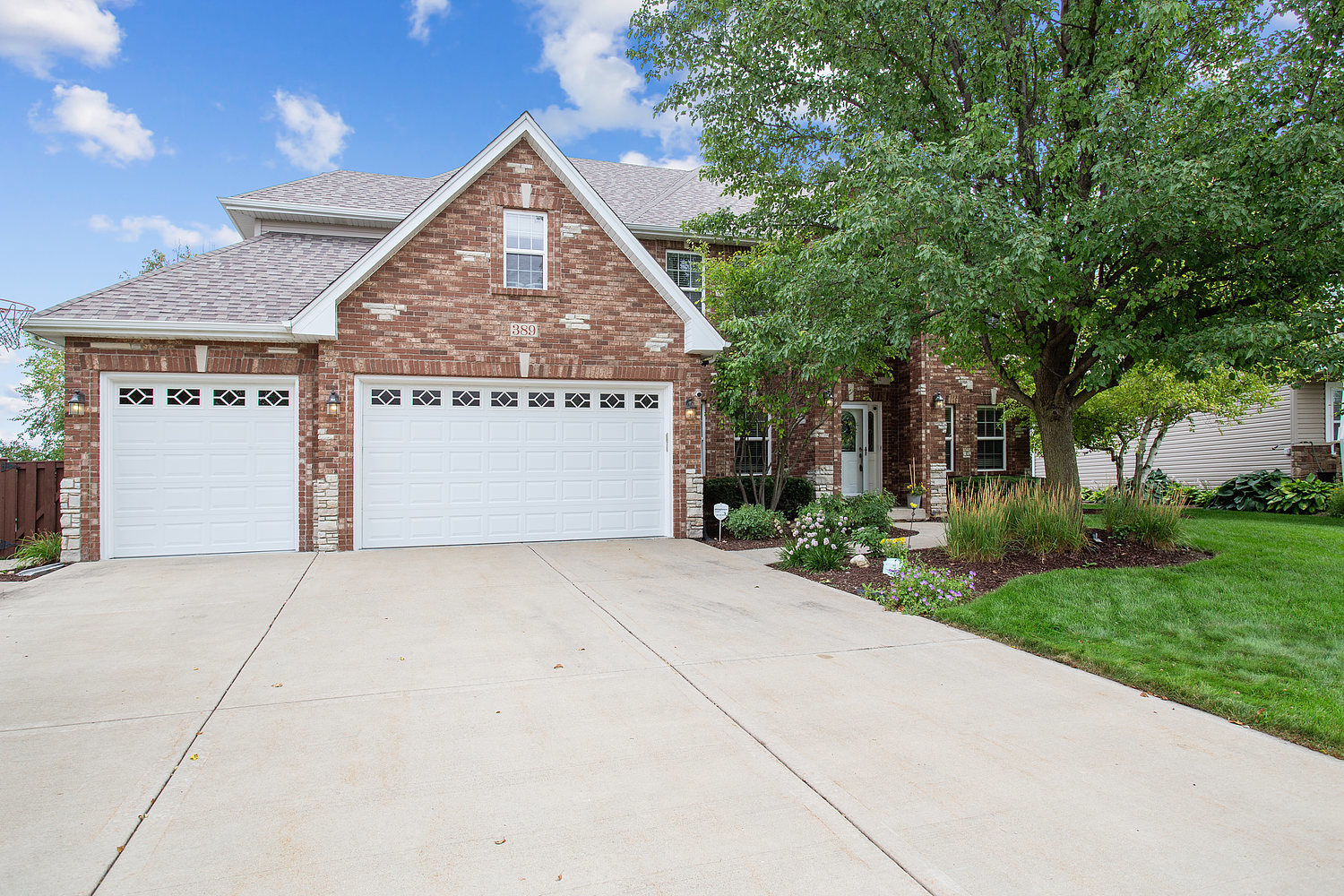 Autumn Gate At Southbury in Oswego IL Homes for Sale Autumn Gate At