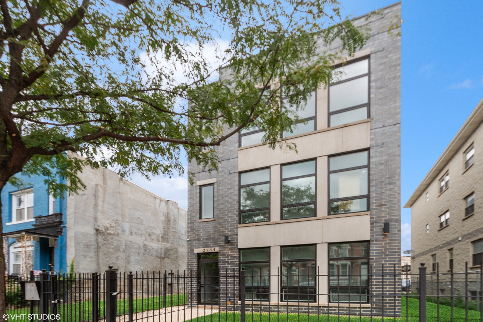 3 Apartment in East Garfield Park
